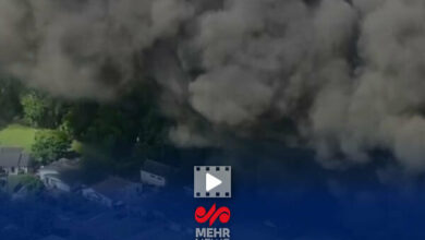 Massive Smoke Plumes Engulf Houston Skies /Houston , smoke , plumes , city , skies