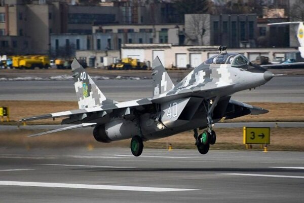 Ukrainian MiG-29 Fighter Jet Crashes in Poltava Region; Pilot Ejects Safely /Ukraine , MiG-29 , aircraft crash , Poltava , military aviation