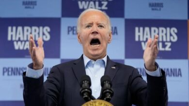 Biden's Controversial Actions Continue Post-Presidency, Video Shows /Joe Biden , U.S. Politics , Democratic Party , Presidential Behavior , Public Scrutiny