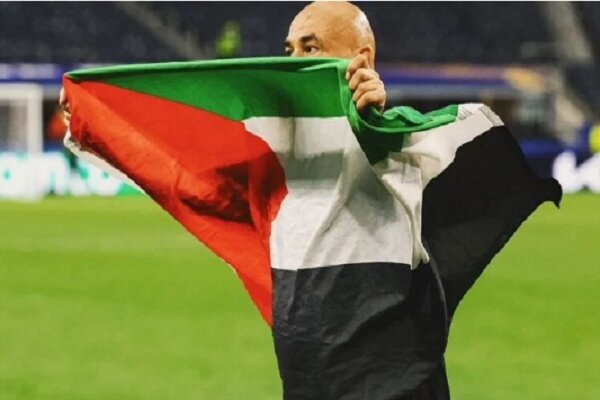 Egypt's National Football Coach Sparks Outrage in Israeli Circles by Displaying Palestinian Flag /Egypt national football team , Hossam Hassan , Palestinian flag , 2026 World Cup , Israel