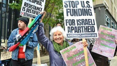 Pro-Palestinian Demonstrators Gather Outside White House Ahead of Trump-Netanyahu Meeting /Palestine , White House , Donald Trump , Benjamin Netanyahu , Pro-Palestinian protest