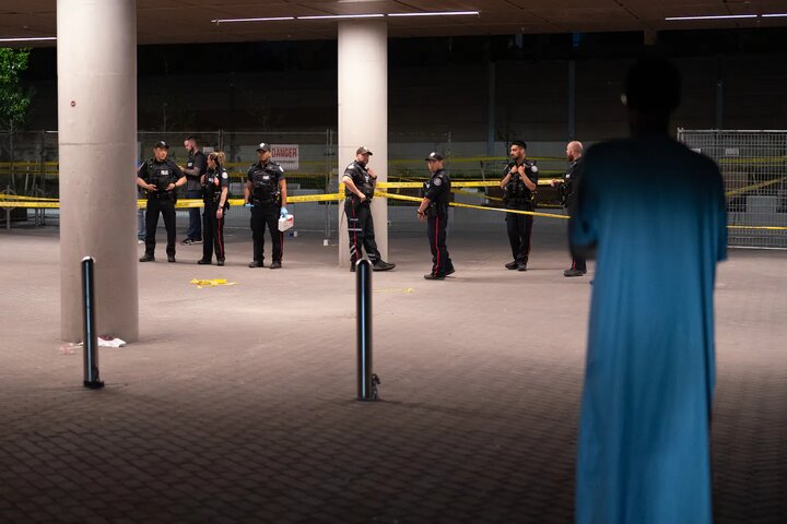 Two Dead, Five Injured in Toronto Shooting Incident /Toronto shooting , Canada crime , Fatalities , Injuries , Police investigation