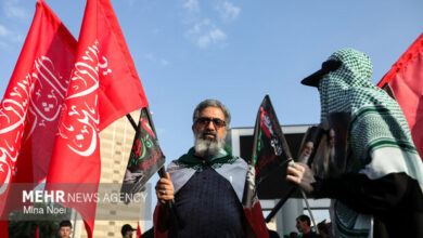 Massive Crowds and Red Flags Mark Soleimani's Funeral Procession in Iran /Iran , Funeral , Soleimani , Red Flags , Mourning