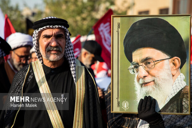 Iraq Mobilizes Transport for Martyr Leader's Funeral Procession /Iraq , Iran , Transportation , Funeral , Khamenei