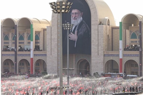 Iranian Leader's Funeral in Tehran Mixes Mourning with Calls for Revenge, Reports The Guardian /Ayatollah Khamenei , Iran , Tehran , The Guardian , Funeral