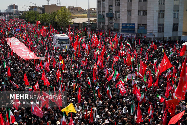International Media Cover Massive Funeral Procession for Iran's Martyred Leader /Iran , Ayatollah Khamenei , Funeral , Tehran , International Media
