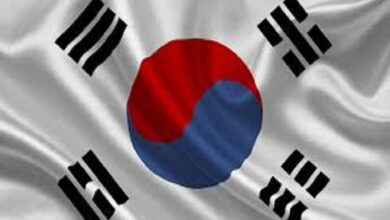 South Korean President Urges North Korea to Pursue Peace and End Decades-Long War /South Korea , North Korea , Korean War , nuclear capabilities , military exercises