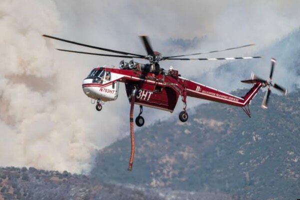 US Firefighting Helicopter Crashes in Utah During Blaze Suppression /helicopter crash , Utah wildfire , Sikorsky S-64 , firefighting , USA