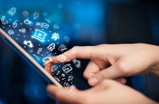 Digital Transformation Accelerates Global Economic Landscape /digital transformation , global economy , technology , innovation , economic growth