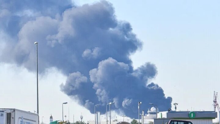 Drone Strike Hits Libyan Oil Refinery, Causing Fuel Leak /Libya , Zawiya Refinery , Drone Strike , Oil Leak , Armed Conflict