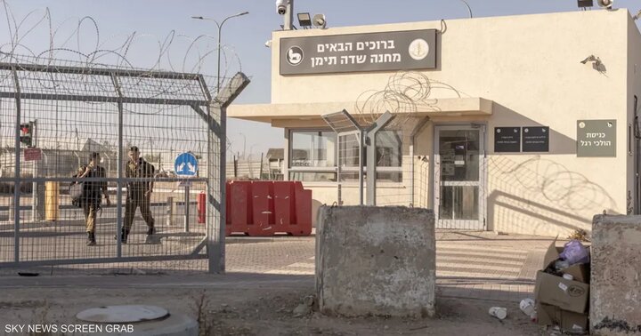 Over 100 Israeli Soldiers Revolt at Notorious Sde Teyman Detention Facility /Israel , Sde Teyman , Military Revolt , Detention Facility , Palestinian Prisoners