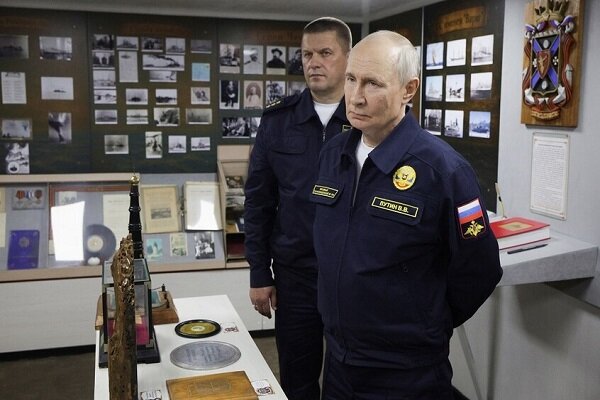 Putin Warns of Retaliation Against Seizure of Russian Commercial Vessels /Vladimir Putin , Russia , Pacific Fleet , Military Exercises , Maritime Security