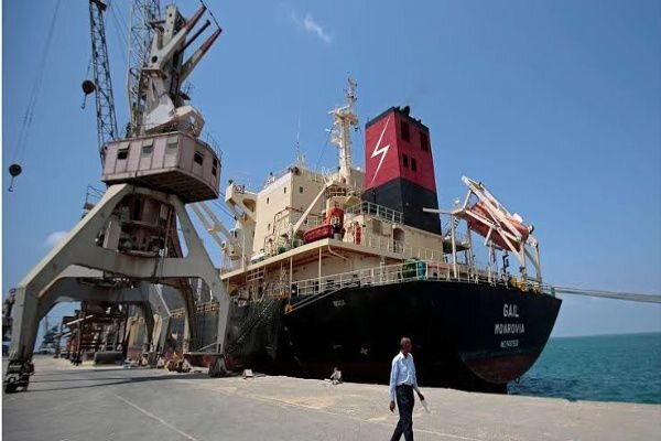 Yemeni Military Expert Warns Saudi Arabia of Heavy Price for Maritime Blockade /Yemen , Saudi Arabia , Maritime Blockade , Military Expert , Economic Impact