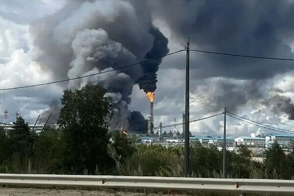 Amur Petrochemical Plant Fire in Russia Leaves One Dead, Over 100 Injured /Amur , Petrochemical Plant , Fire , Russia , Accident
