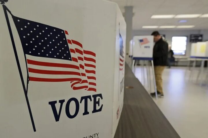 US Gen Z Voters Express Regret Over Trump Support in New Poll /Donald Trump , Generation Z , US Politics , Midterm Elections , Voter Regret
