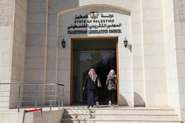 Hamas Seeks Strong Entry into Palestinian Legislative Elections /Hamas , Palestinian Legislative Elections , National Coalition , Political System , Palestinian Leadership