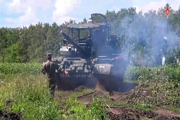 Russia Captures Three Ukrainian Regions, Strikes Logistics Hub /Russia , Ukraine , Donetsk , Sumy , Kyiv