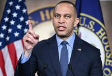 US House Democrat Leader Declares War on Iran Has Failed /Hakeem Jeffries , US politics , Iran policy , House of Representatives , foreign policy