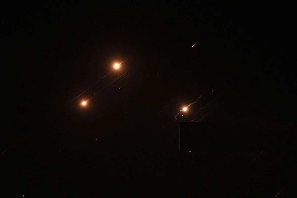 Iranian Missiles Reportedly Strike U.S. Base in Jordan /Iran , United States , Jordan , Military Base , Missile Strike