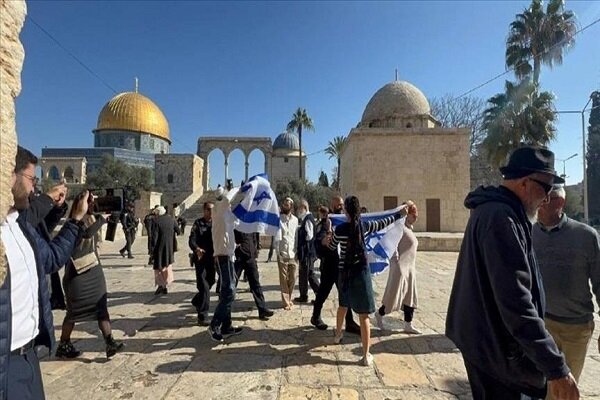 Hamas Warns of Escalating Israeli Raids on Al-Aqsa Mosque /Hamas , Al-Aqsa Mosque , Jerusalem , Israeli Raids , Occupied Territories