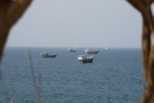 Shipping Traffic Remains Low in Strait of Hormuz Amid Lingering Tensions /Strait of Hormuz , shipping traffic , Iran , Oman , United States