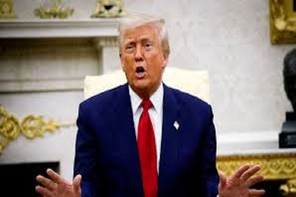 Trump Urges Ukraine to Halt Attacks on Russian Oil Refineries Amid Soaring Fuel Prices /Donald Trump , Volodymyr Zelensky , Ukraine , Russia , oil refineries