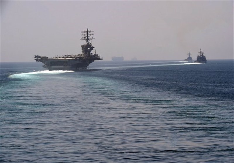 Iran's IRGC Strikes US Aircraft Carrier and Destroyer /Iran , IRGC , United States , Navy , Ballistic Missiles