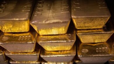 Gold Prices Surge Amid Global Economic Uncertainty /gold prices , economic uncertainty , safe-haven assets , inflation , global markets