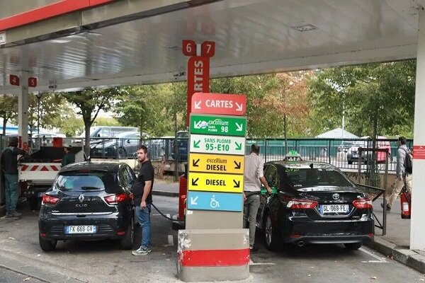 France Faces Ongoing Fuel Supply Issues, 11% of Stations Report Shortages /France fuel shortage , gasoline , diesel , supply chain , energy crisis