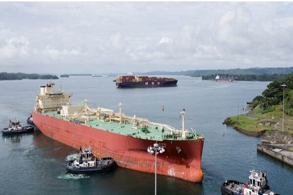 Panama Canal Faces Further Ship Traffic Reductions Amid Water Shortages /Panama Canal , Water Shortage , Shipping Restrictions , Climate Change , Espino de Marotta