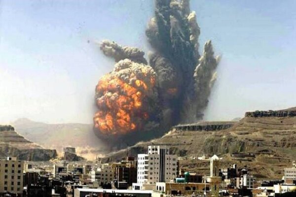 Saudi Airstrikes Hit Yemen's Capital, Killing 12 /Yemen , Saudi Arabia , airstrikes , Sana'a , Hajjah
