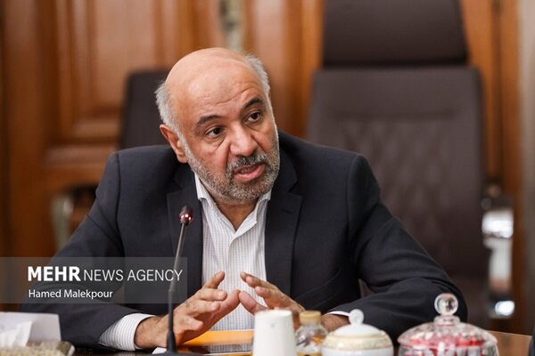 Iran Boosts Retiree Purchasing Power by 5% with New 'Wallet' System /Iran , Retirees , Digital Wallet , Purchasing Power , Pension