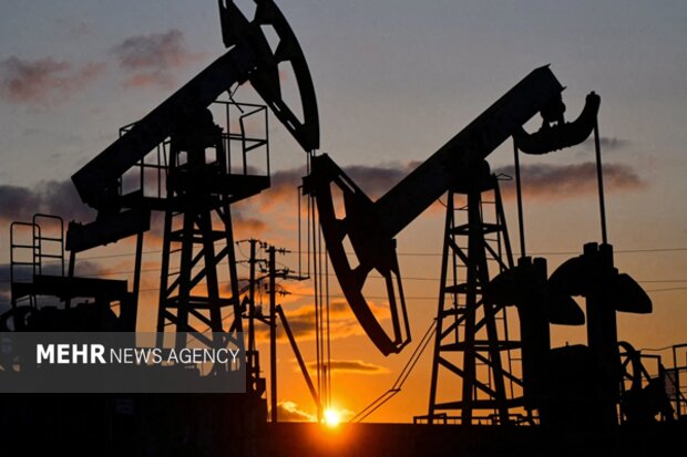 Brent Crude Oil Surpasses $103 Amid Persian Gulf Tensions and U.S. Storms /oil prices , Brent crude , Persian Gulf , Strait of Hormuz , shipping