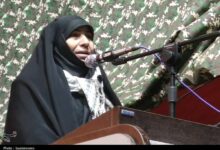 فرهنگیان و دانشآموزان در خط مقدم دفاع از آرمانهای انقلاب ایستادهاند