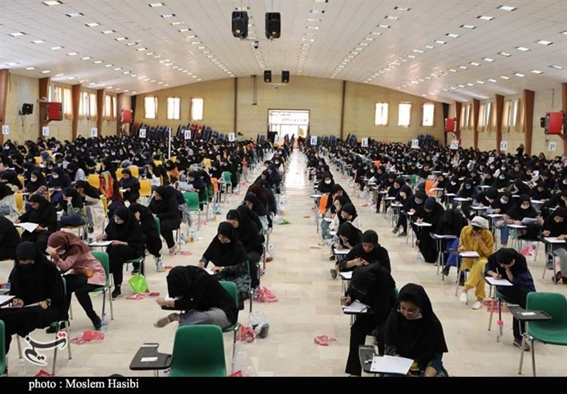کسب 17 رتبه زیر هزار دانش آموزان کیش در آزمون سراسری