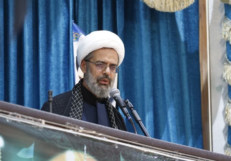 تنگه هرمز تا رفع تحریم‌ها بسته می‌ماند/ ایستادگی ملت ایران ادامه دارد