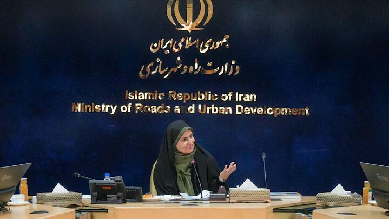 وزیر راه و شهرسازی: حمایت از شرکت‌های راهسازی، کلید پیشرفت پروژه‌های زیرساختی