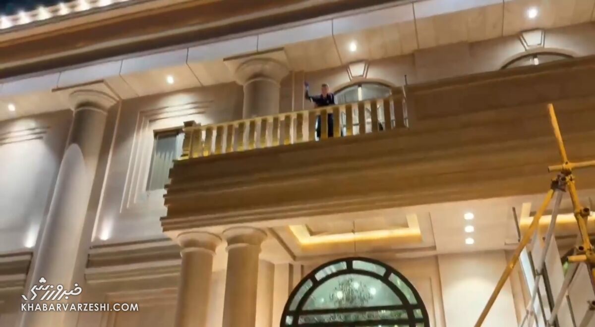 مذاکرات اولیه با سرمربی استقلال؛ احتمال ادامه همکاری با جواد نکونام