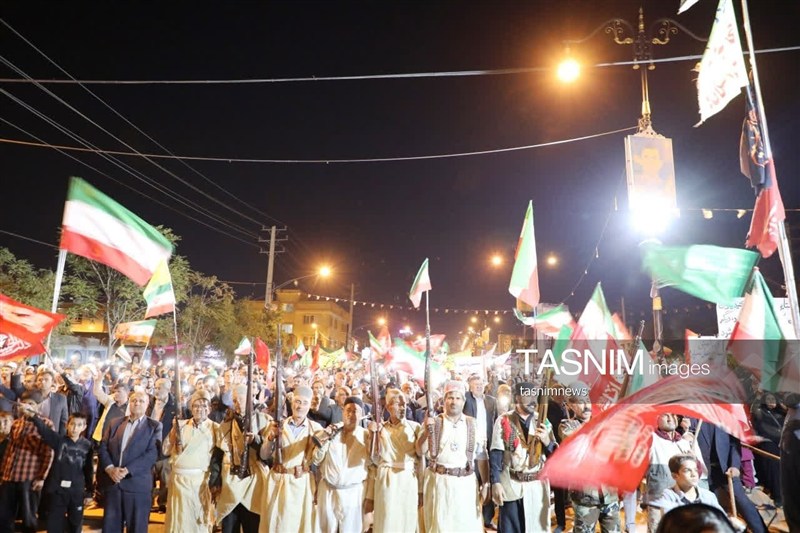 فریاد خروش ضد آمریکایی در خیابان جمهوری یاسوج+تصاویر