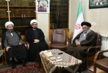 مشکلات معیشتی نباید مانع تحصیل طلاب مستعد شود