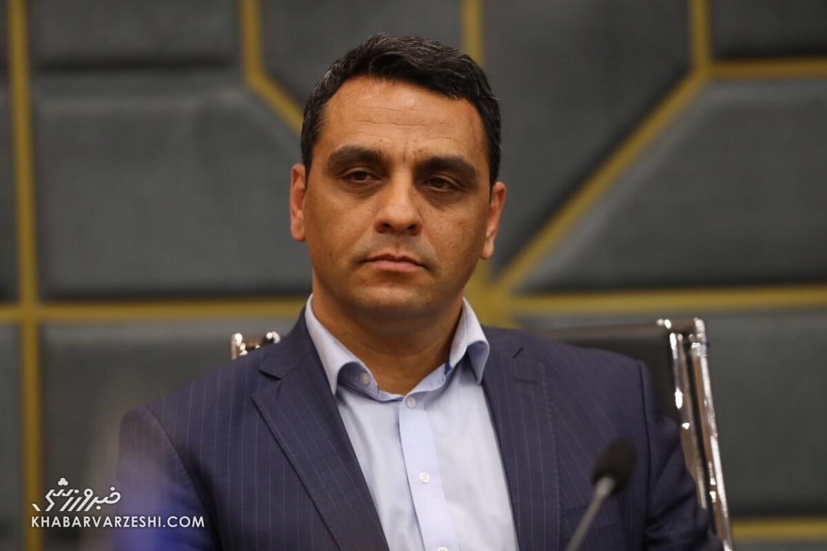 رئیس سازمان فوتبال استقلال: پرواز به قطر نه رایگان بود نه امتیاز ویژه