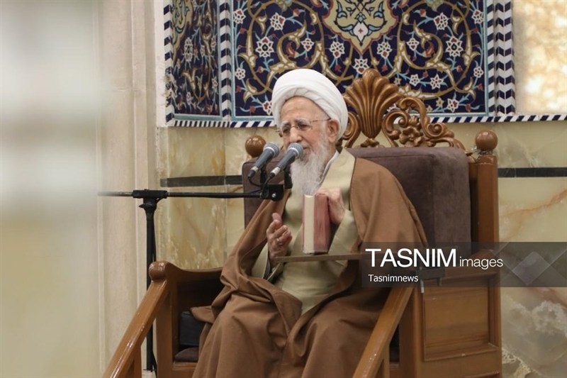 تأکید آیت‌الله جوادی آملی بر ایستادگی در برابر تجاوز آمریکا و اسرائیل