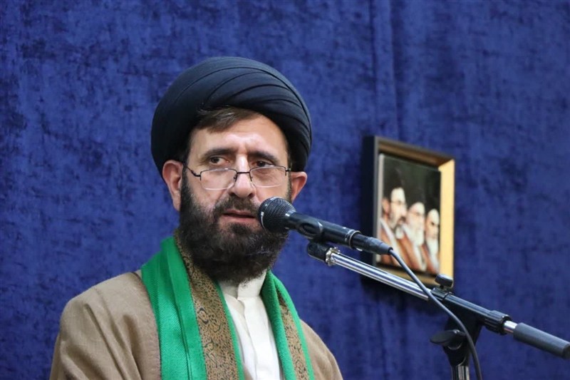 مسئولان فرهنگی در ترویج عفاف و حجاب و جهاد تبیین عقب‌نشینی نکنند