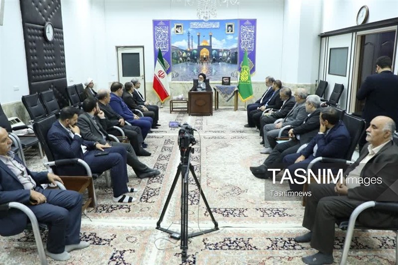 تقویت قدرت اقتصادی و سیاسی و حمایت مردمی در شرایط کنونی کشور ضروری است