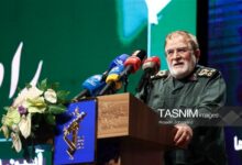 سرلشکر ایزدی: آمریکا دروغ میگوید کنترل تنگه هرمز در دست ایران است