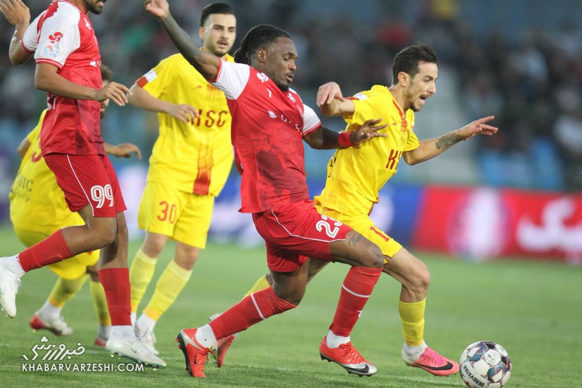 پایان هفته دهم لیگ برتر؛ پرسپولیس در تهران ناکام ماند، سپاهان پرقدرت در تعقیب صدر
