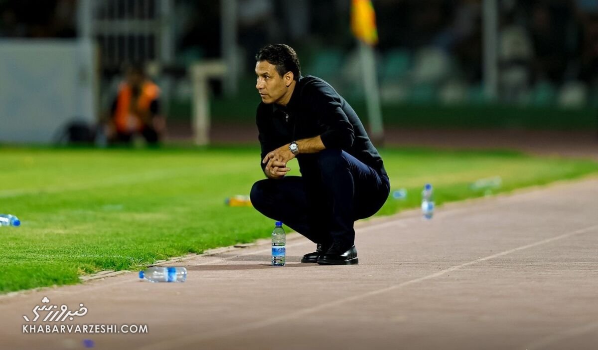 غیبت مهدی تارتار در نشست خبری و دوری چهار مهره کلیدی پرسپولیس برابر نساجی