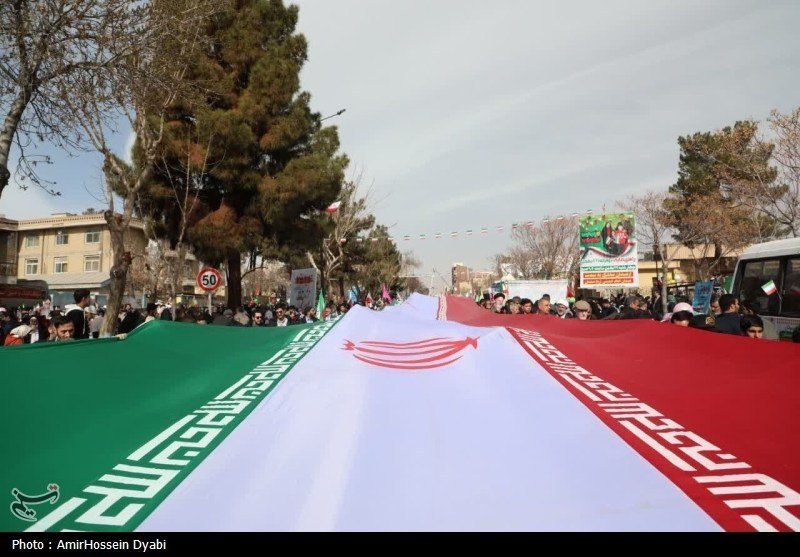 هدف‌گذاری حضور بیش از 10 هزار دانش‌آموز در راهپیمایی 13 آبان کرمان