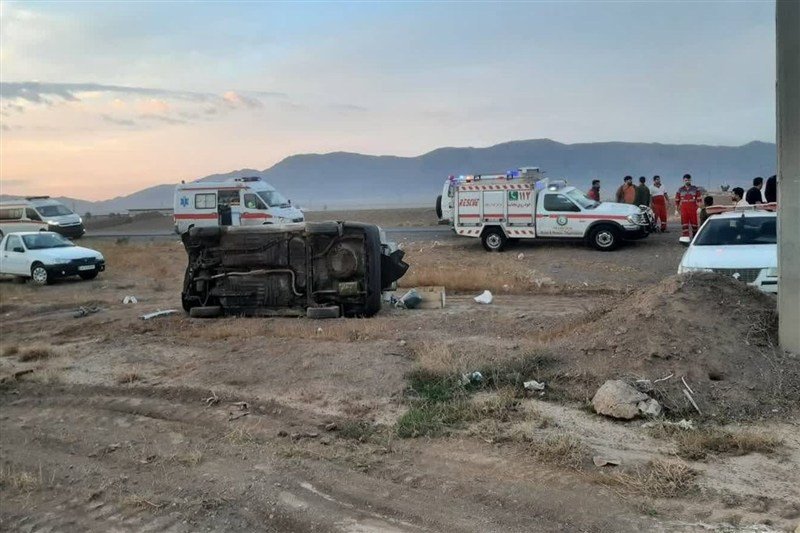 تصادف 3 خودرو با اسب در جاده ماهدشت به اشتهارد