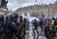 برخورد پلیس و معترضان در خیابانهای لیون همزمان با تداوم ناآرامیها در فرانسه